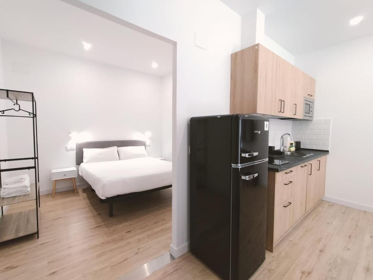 Apartamentos La Brava By Gaiarooms Саламанка Екстериор снимка