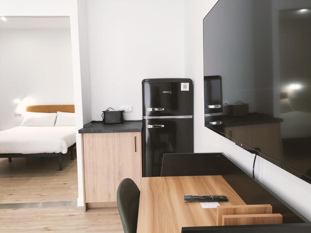 Apartamentos La Brava By Gaiarooms Саламанка Екстериор снимка